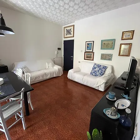 La Casa Di Giò Varazze